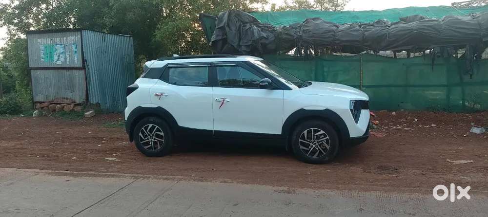 Mahindra 3xo Ax5 Pm Mt 2026 45 Din Hua Hai Bss