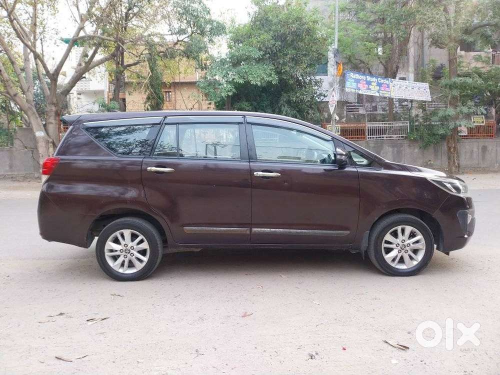Toyota Innova Crysta [2020-ongoing] 2.4 Gx 8 Str, 2020, Electric