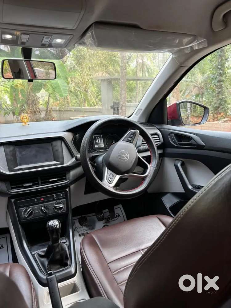 Volkswagen Taigun 2024 Petrol 28000 Km Driven