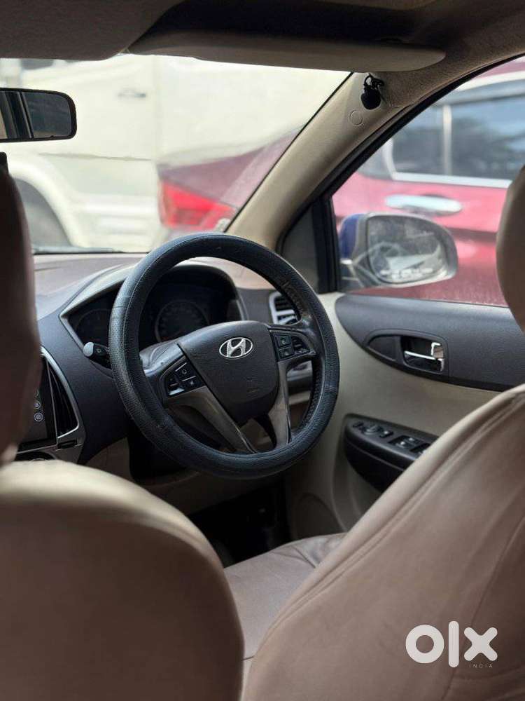 Hyundai I20, 2011, Petrol