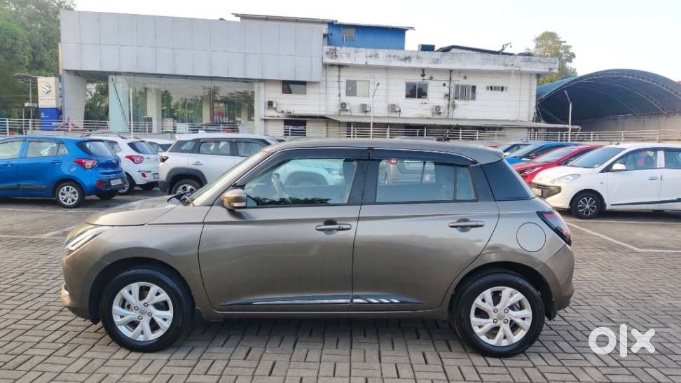Maruti Suzuki Swift, 2025, Petrol