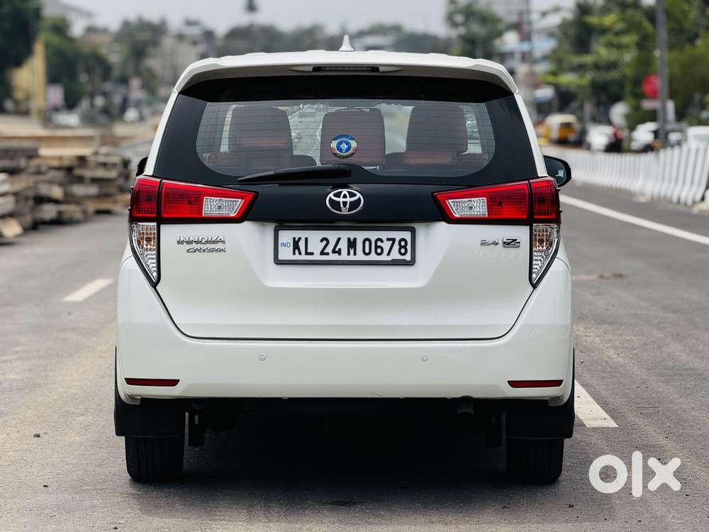 Toyota Innova Crysta 2.7 Vx Mt, 2016, Diesel