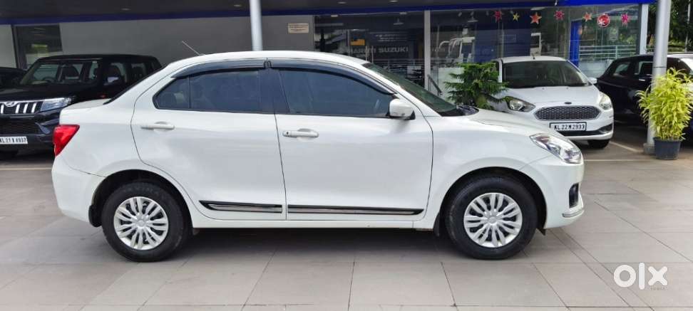 Maruti Suzuki Dzire 1.2 Vxi, 2018, Petrol