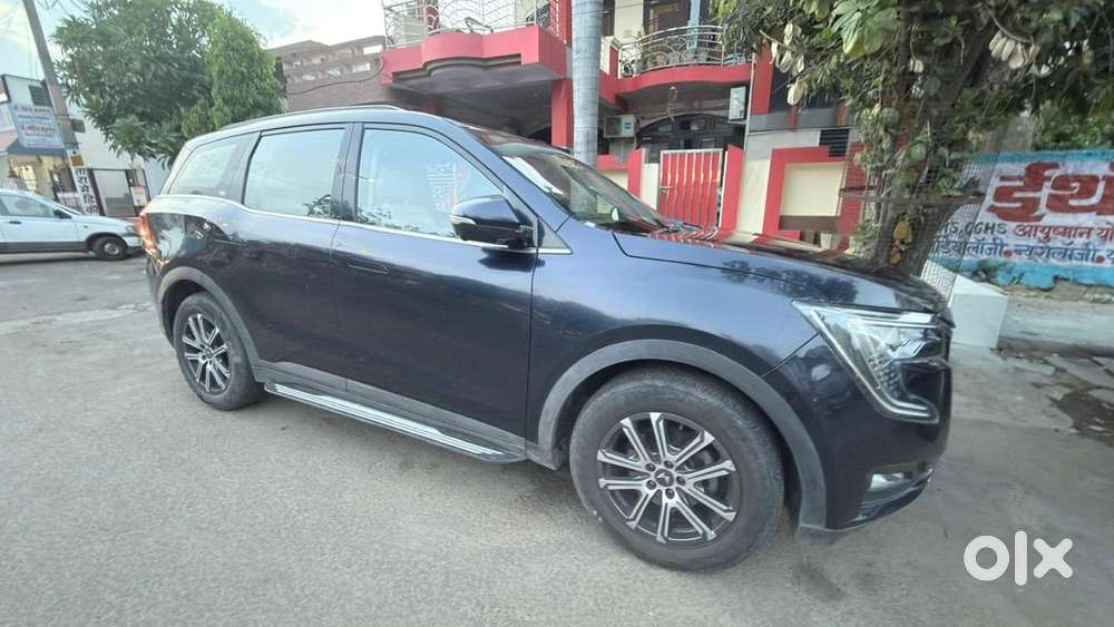 Mahindra Xuv700 2021 Petrol Well Maintained