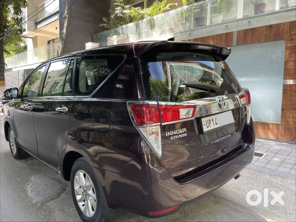 Toyota Innova Crysta 2.4 V 8 Str, 2017, Diesel