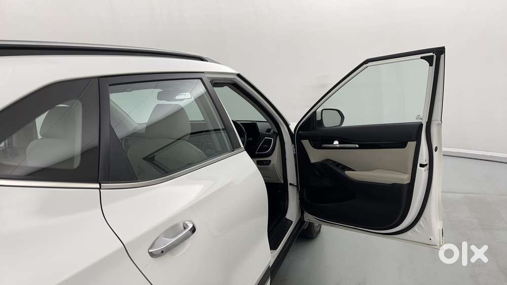 Kia Seltos Htx 1.5 Petrol Mt, 2020, Petrol