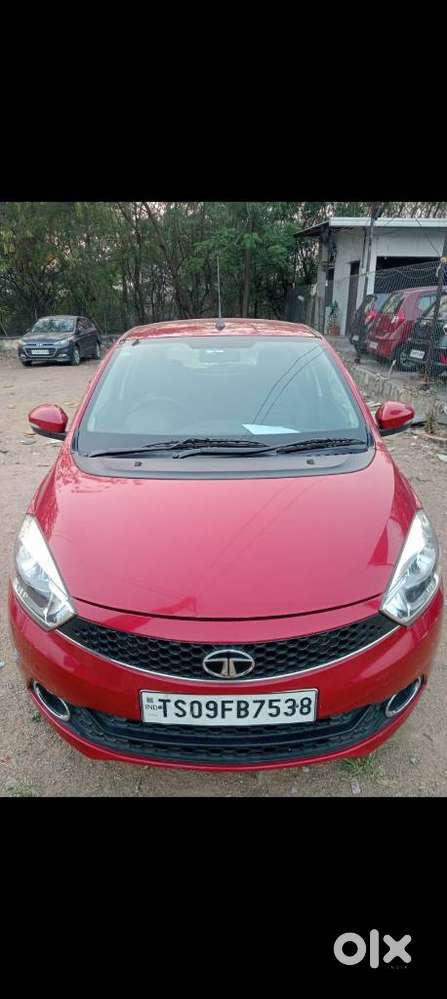 Tata Tiago 1.2 Revotron Xza, 2018, Petrol