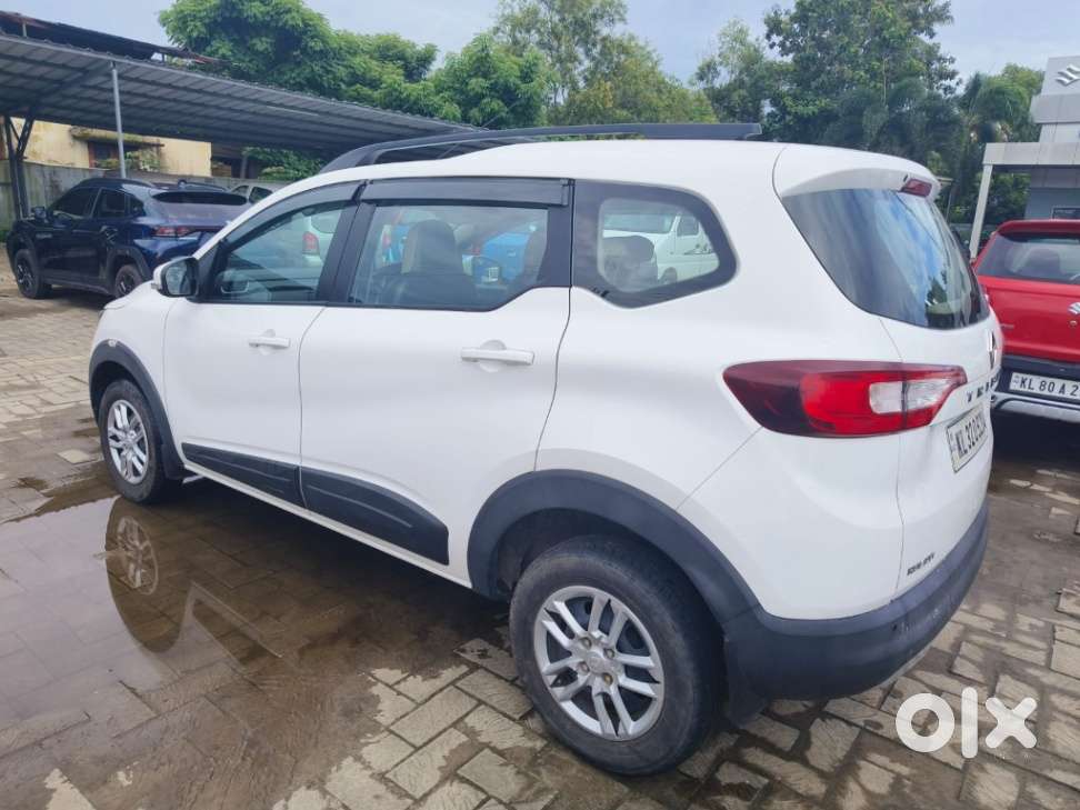 Renault Triber Rxt, 2020, Petrol