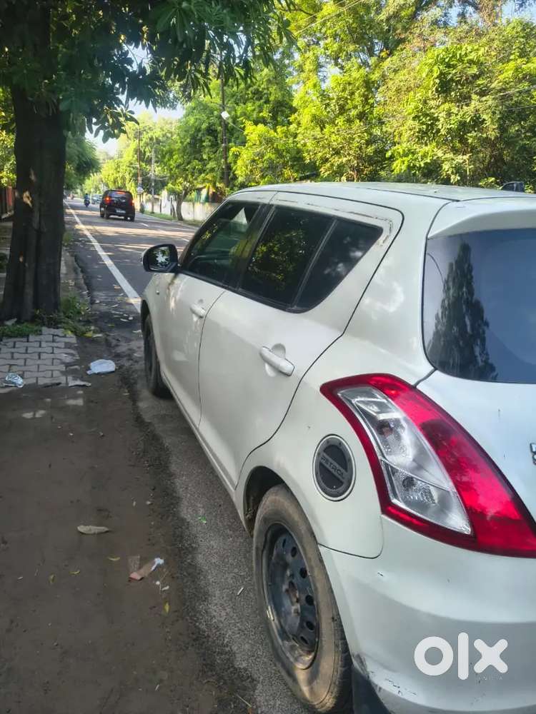 Maruti Swift Vxi Petrol 2014