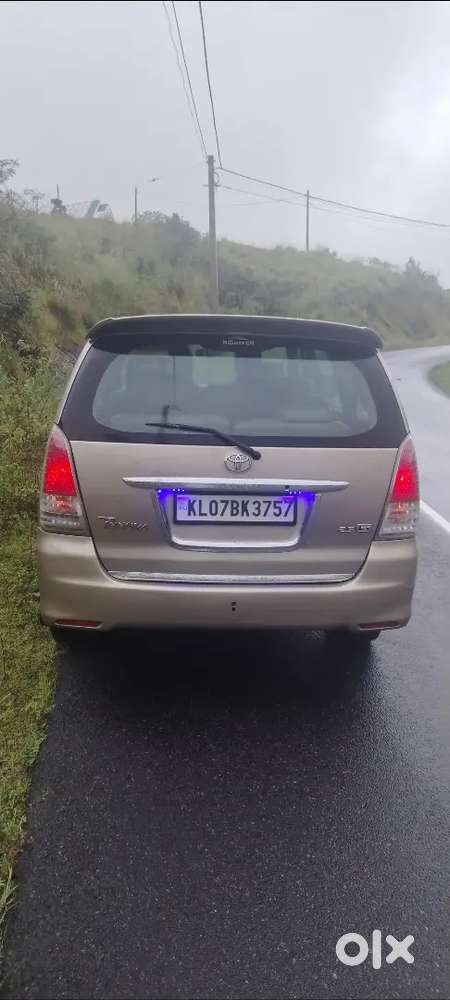 Toyota Innova 2008 Model 2009 Reg