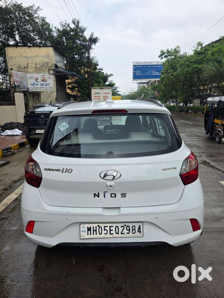 Hyundai Grand I10 Nios Sportz 1.2 Kappa Cng, 2021, Cng & Hybrids