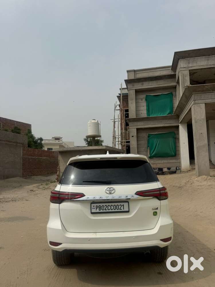 Toyota Fortuner 4x4 Diesel 2017