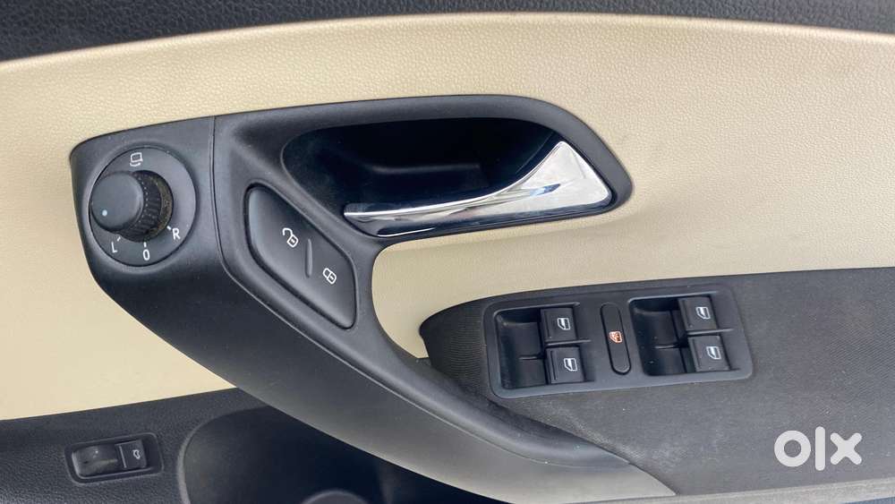 Skoda Rapid 1.0 Ambition Tsi At, 2021, Petrol