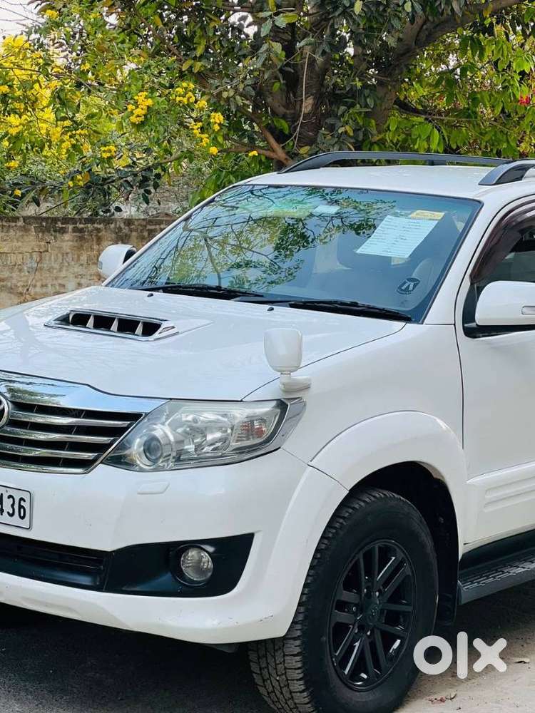 Toyota Fortuner 4x2 At 2.8 Diesel, 2012, Diesel