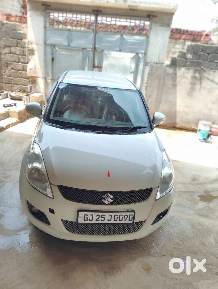 Maruti Suzuki Swift 2012