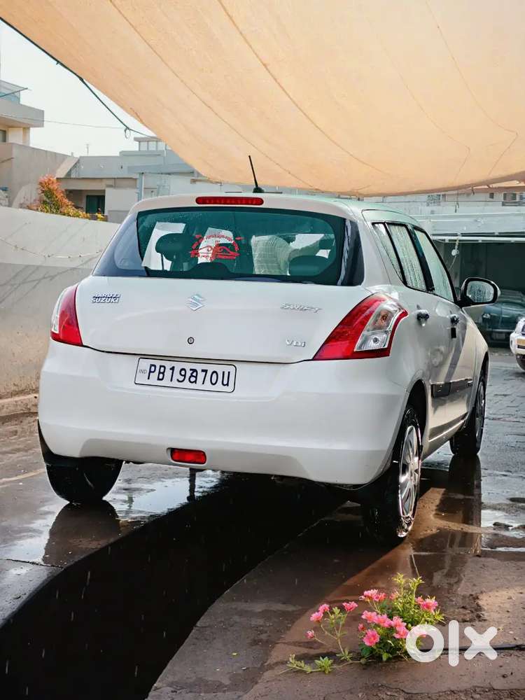 Maruti Suzuki Swift 2017 Diesel 77850 Km Driven