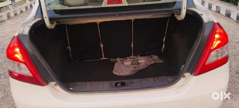 Maruti Suzuki Dzire 2014 Petrol 42000 Km Driven