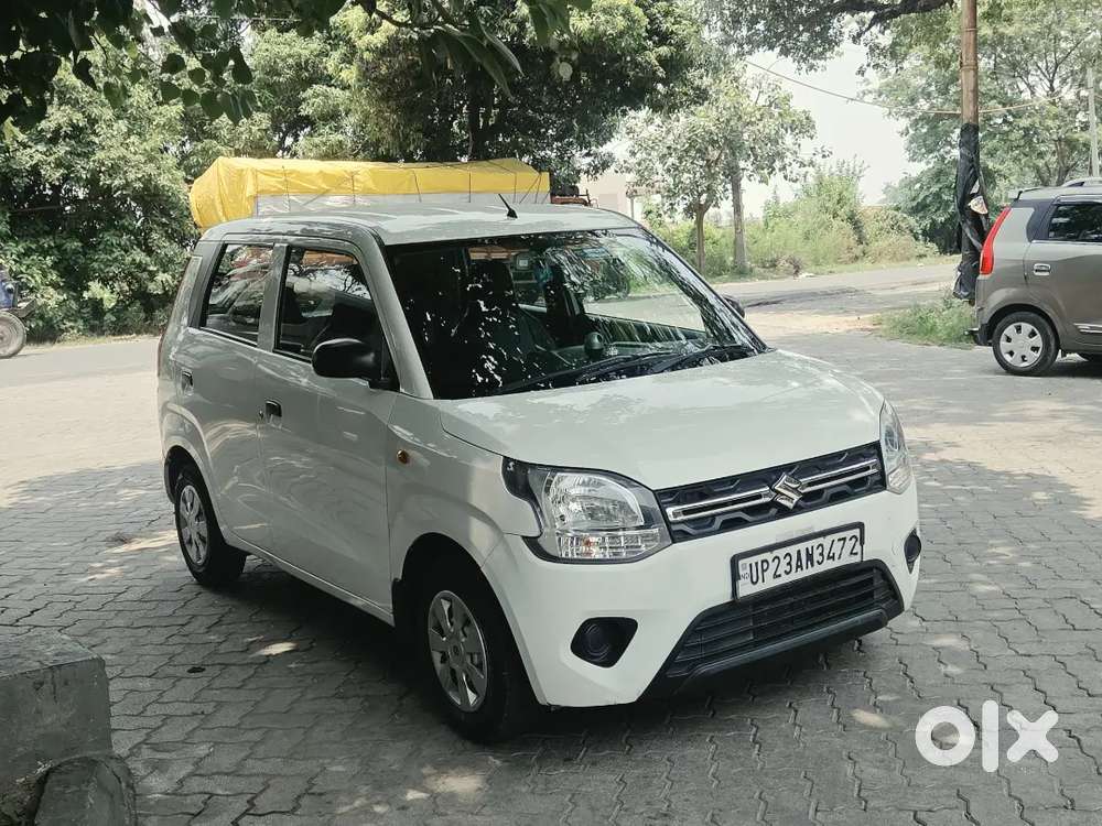 Wagonr Lxi 
First Owner 
Running.. 62000/-
Fuel.. Petrol