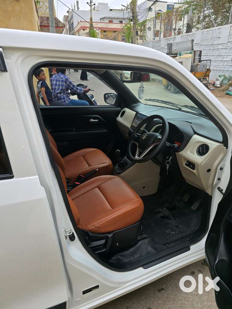 Maruti Suzuki Wagon R 1.0 Vxi Cng, 2025, Cng & Hybrids