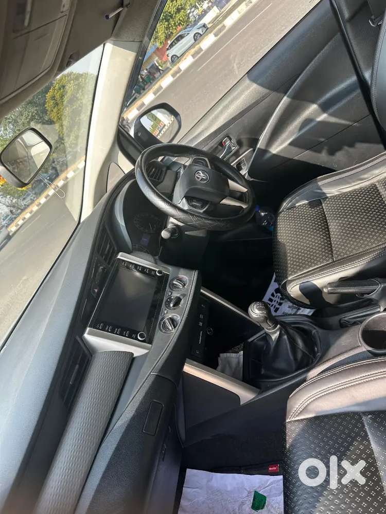 Toyota Innova Crysta Diesel Manual 2023