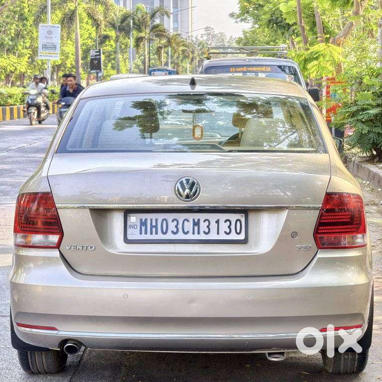 Volkswagen Vento 1.2 Tsi Highline At, 2017, Petrol
