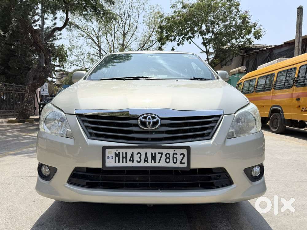 Toyota Innova 2.5 Gx (diesel) 8 Seater Bs Iv, 2013, Diesel