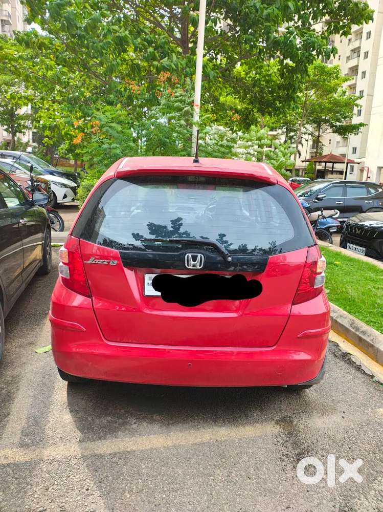 Honda Jazz,2nd Owner,manual,valid Insurance ,e20 Fuel Complient