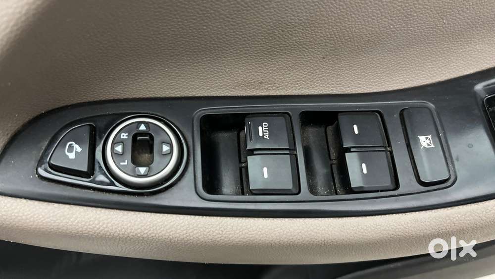 Hyundai Elite I20 Asta 1.2 (o), 2017, Petrol