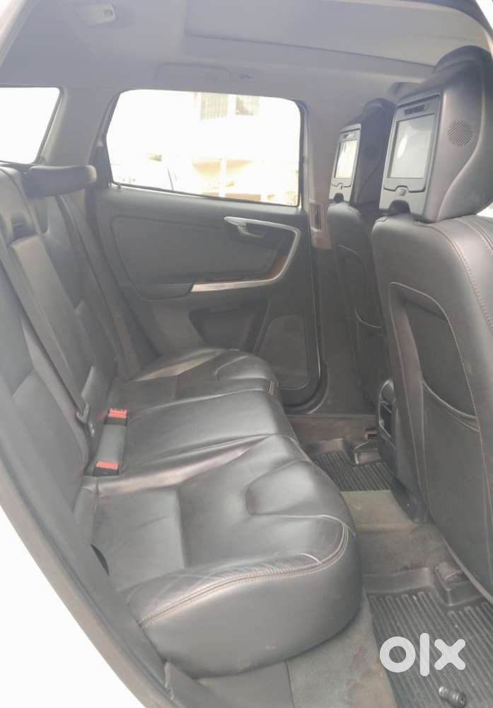 Volvo Xc60 D5 Awd Automatic, 2017, Diesel