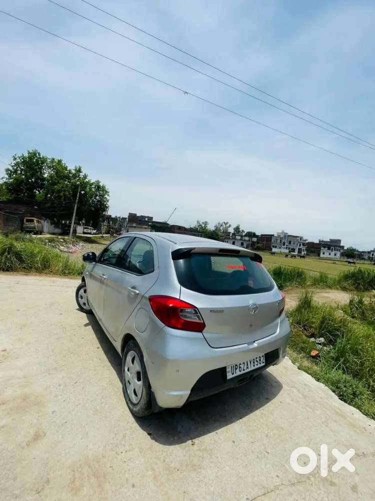Car Ekdum Full Mentain