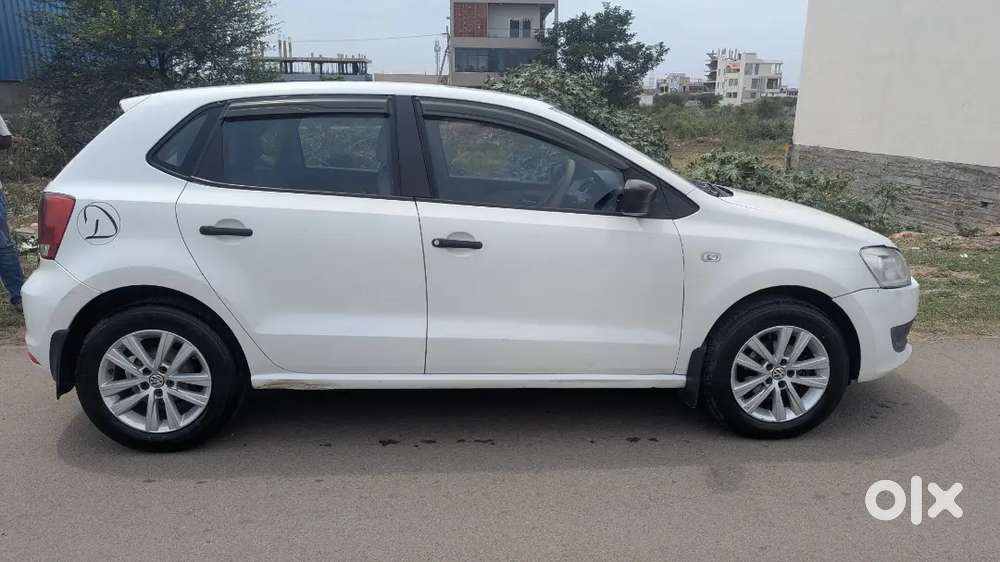 Volkswagen Polo Diesel 2010 All Seal Tyres With Alloy Wheels
