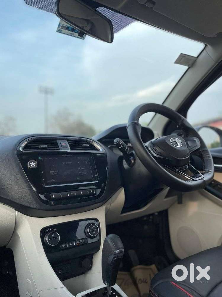 Tata Tiago 1.2 Revotron Xza, 2022, Petrol