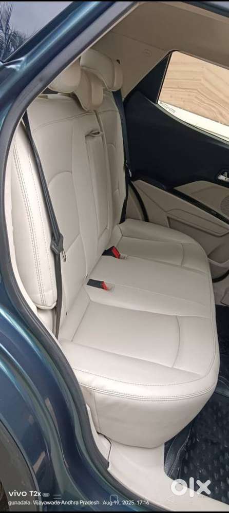 Mahindra Xuv300 W8 Option Diesel, 2021, Diesel