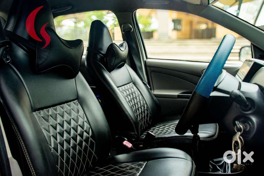 Toyota Etios Liva G, 2011, Petrol