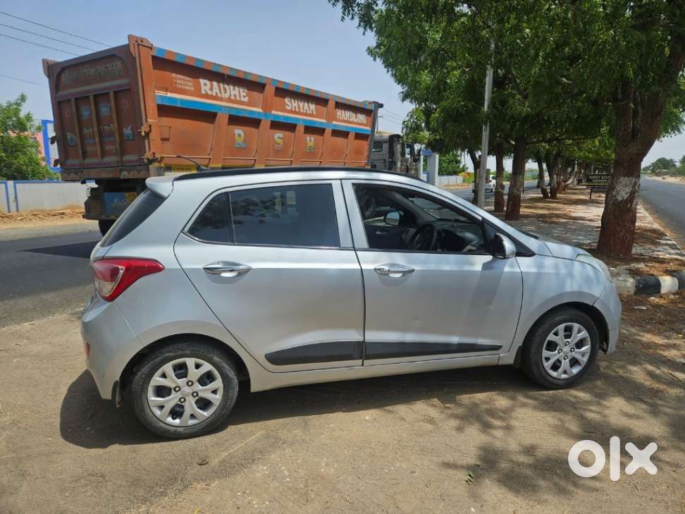 Hyundai Grand I10 1.2 Sportz At, 2014, Petrol