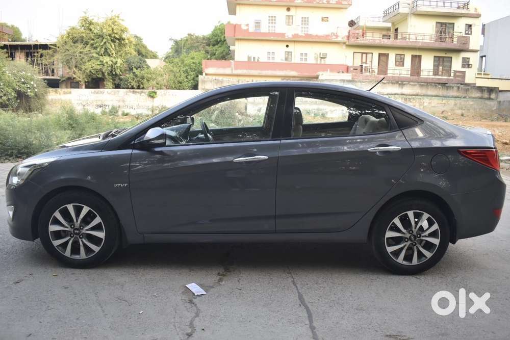 Hyundai Verna 1.6 S (o) Vtvt At, 2015, Petrol