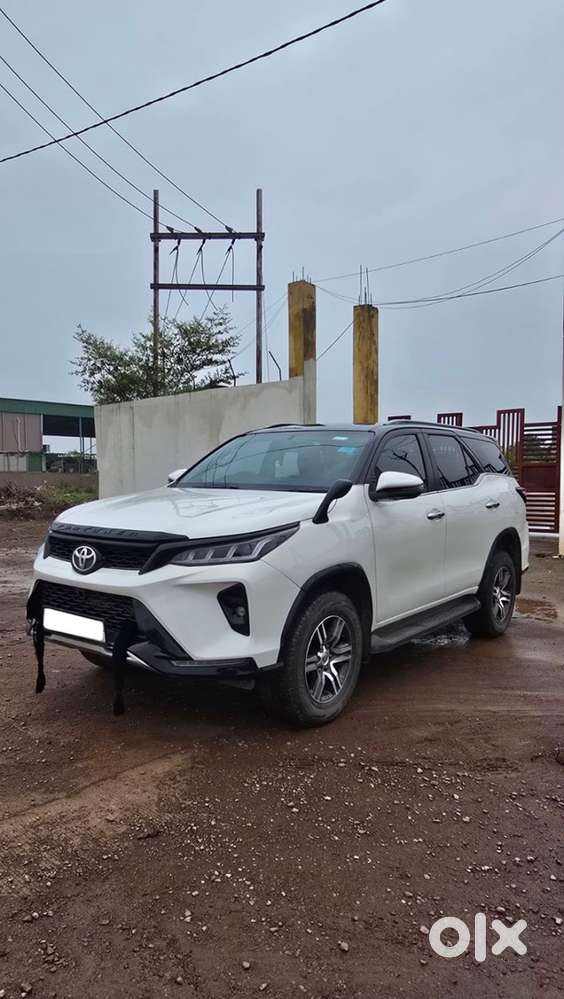 Toyota Fortuner Legender 2019