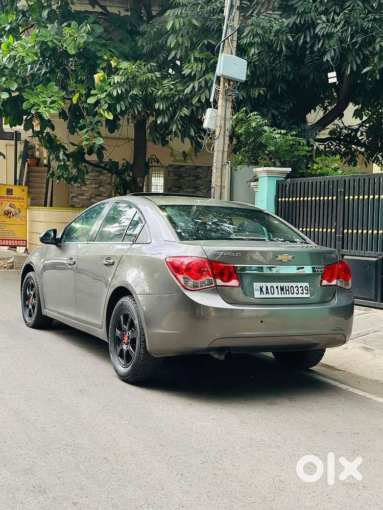 Chevrolet Cruze 2011