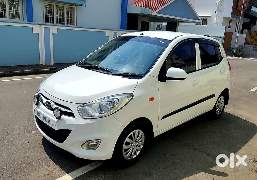 Hyundai I10 Sportz, 2016, Petrol