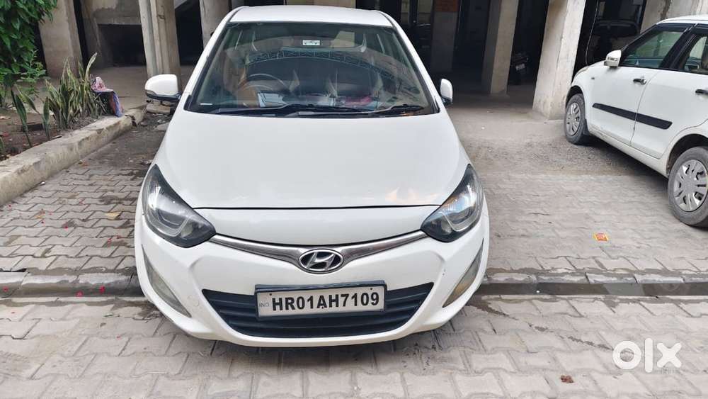 Hyundai I20 Sportz 2014
