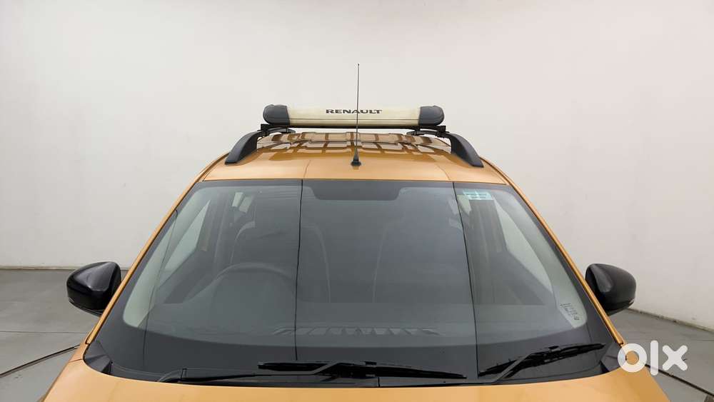 Renault Triber Rxz Easy-r Amt, 2023, Petrol