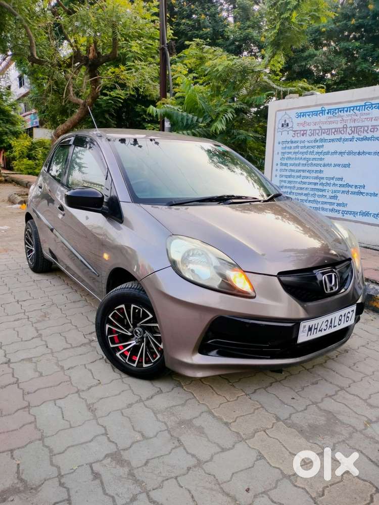 Honda Brio 2011-2013 V Mt, 2012, Petrol