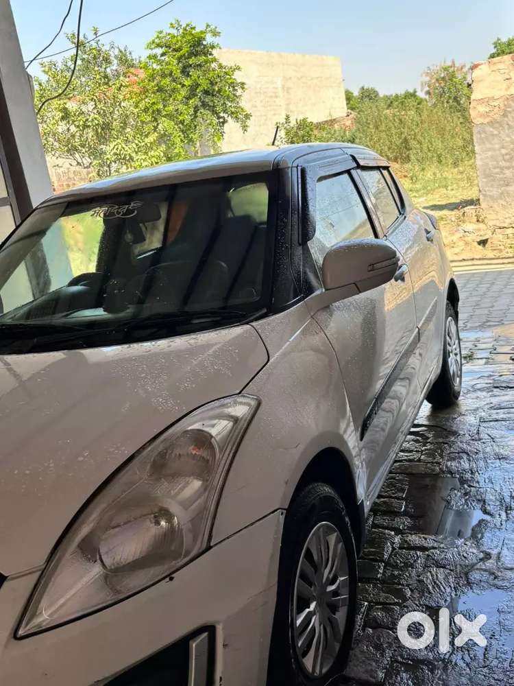 Maruti Suzuki Swift Vxi 2015