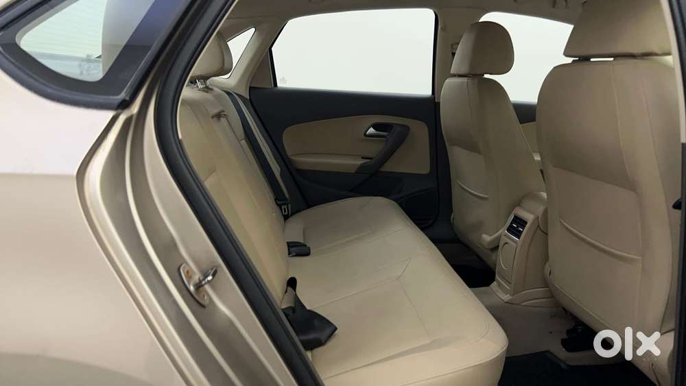 Volkswagen Vento Petrol Highline, 2016, Petrol