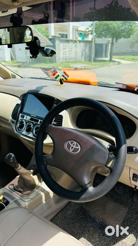 Toyota Innova 2006 Diesel Well Maintained