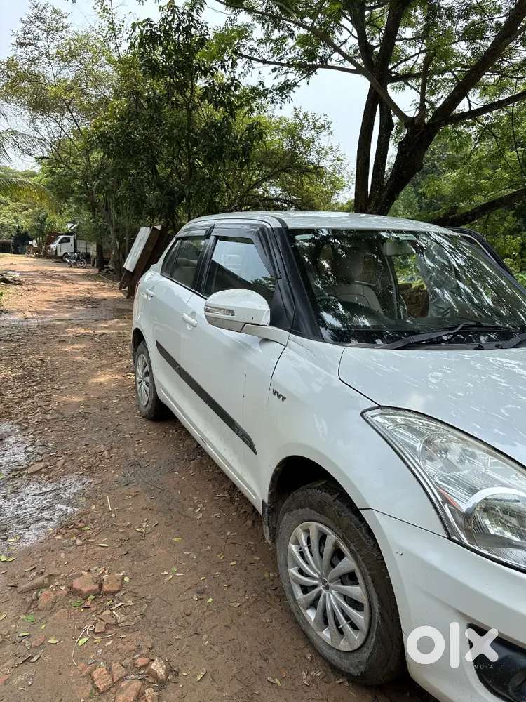 Maruti Suzuki Dzire 2015 Petrol 83295 Km Driven