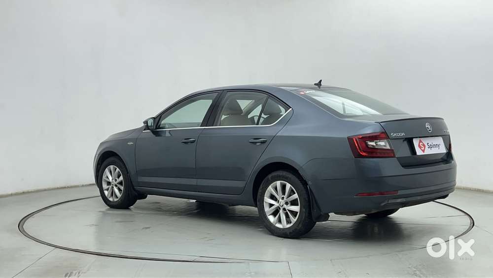 Skoda Octavia 2.0 L K Tsi At, 2018, Petrol