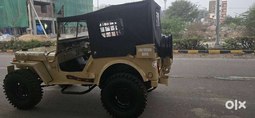 Mahindra Willys Low Bonet, 2003, Diesel