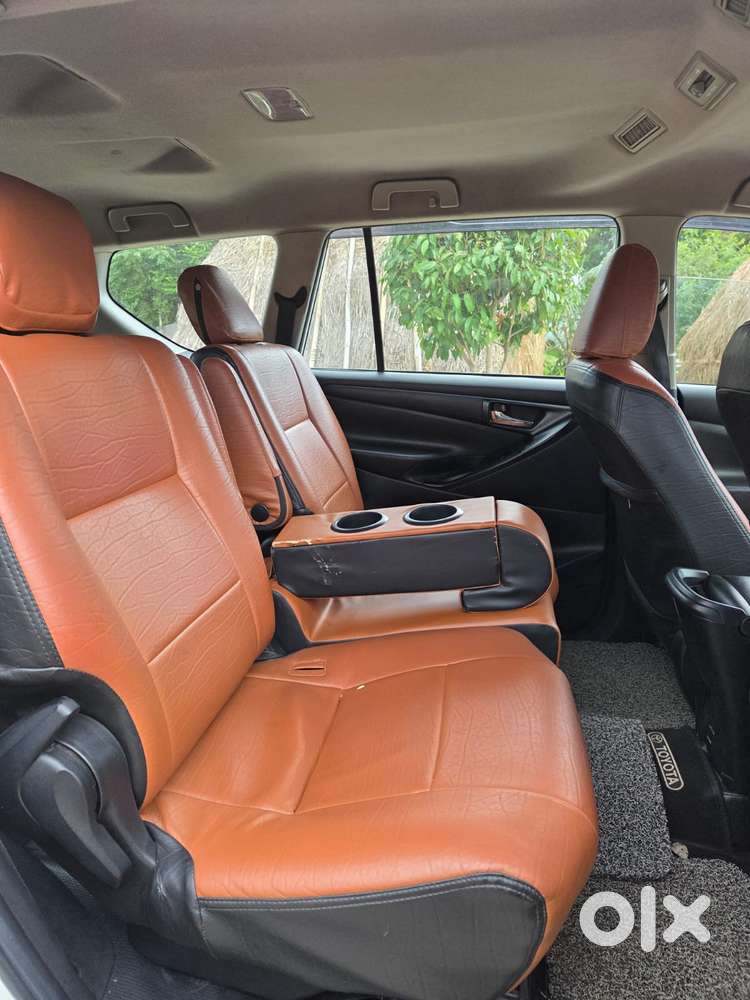 Toyota Innova Crysta 2.4 Gx Mt, 2020, Diesel
