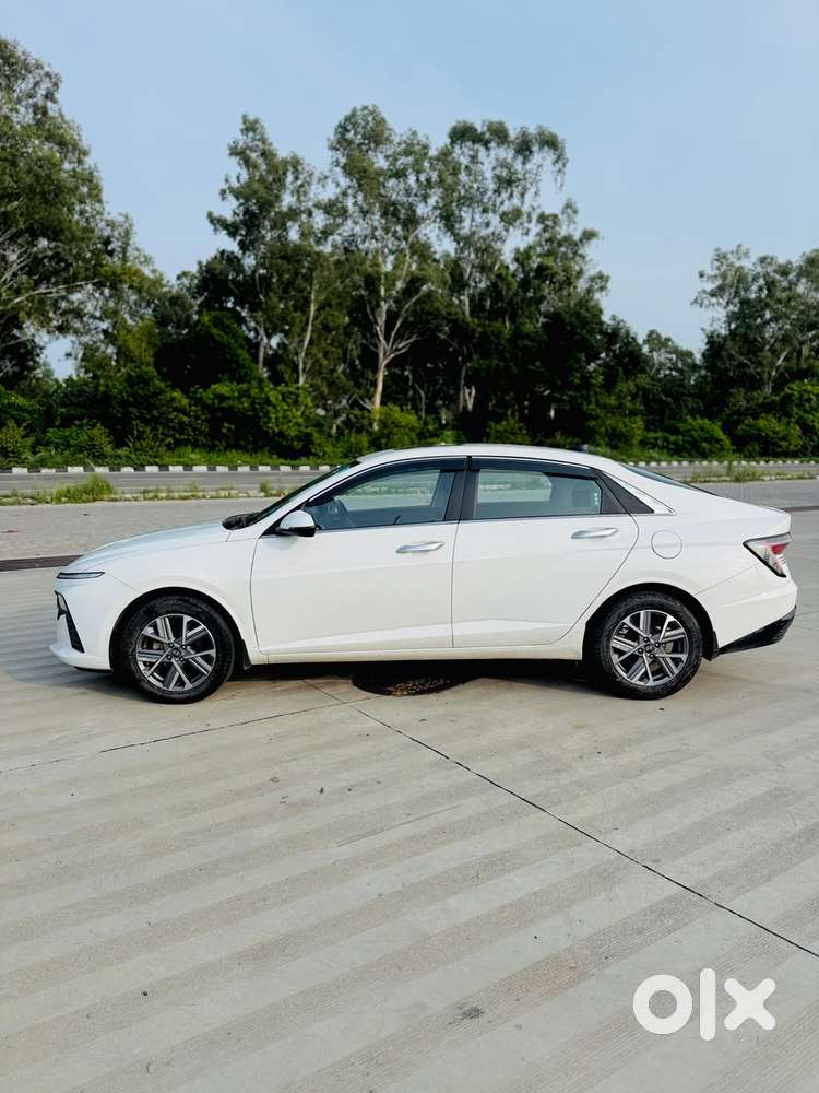 Hyundai Verna 1.5 Sx Petrol Mt, 2023, Petrol
